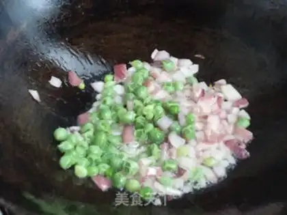 Make Seat rolls step 3