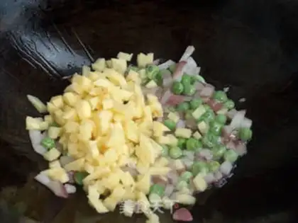 Make Seat rolls step 4