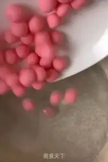 Make Sakura milk tea step 4