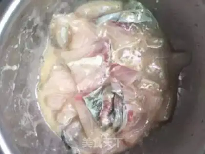 Make Fish onions step 1