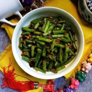 Make Garlic beans step 8