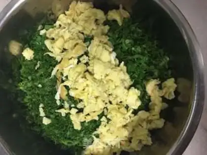 Make Roast egg buns step 5