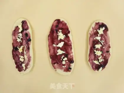 Make Blueberry cheese toast step 5