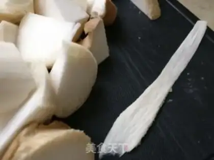 Make Salted egg apricot mushrooms step 1