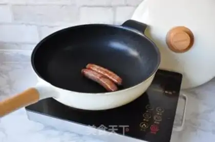 Make Orchid sausages step 4