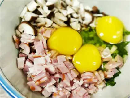 Make Eels omelet step 3