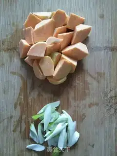 Make Gold hooks, beans step 2