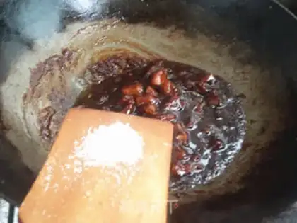Make Sausage sauce step 9