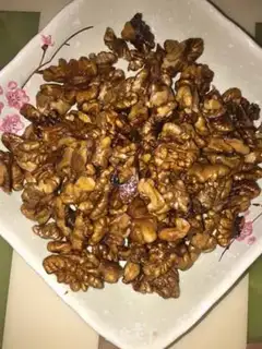 Make Sugar walnuts step 3