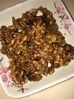 Make Sugar walnuts step 5