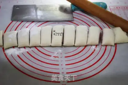 Make Potato rolls step 5