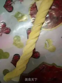 Make Pumpkin double rolls step 9