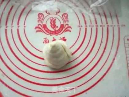 Make Pumpkin double rolls step 10