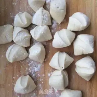 Make Carrot beef buns step 9