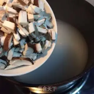 Make Porridge of mushrooms step 3