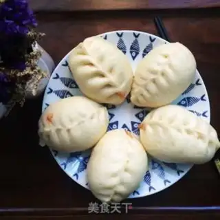 Make Carrot beef buns step 14