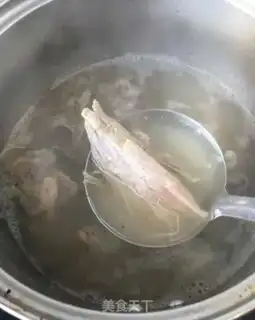 Make Sour sauerkraut noodles step 10