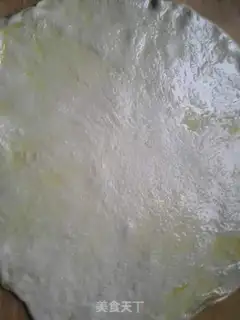 Make Hand grab cake step 2