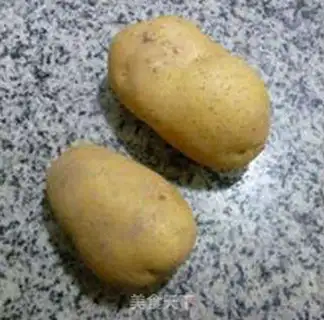 Make Cracked pepper and fried potatoes step 1