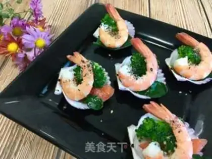 Make Sesame salted shrimp salad step 18