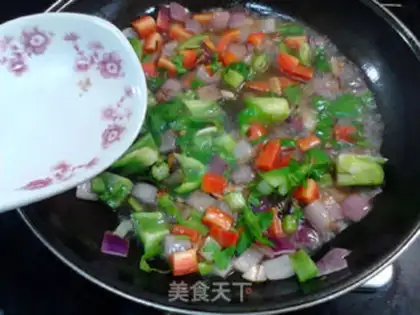 Make Curry dry noodles step 12
