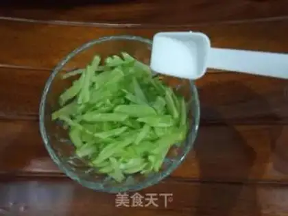 Make Cracker radish step 2