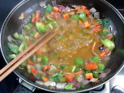 Make Curry dry noodles step 14