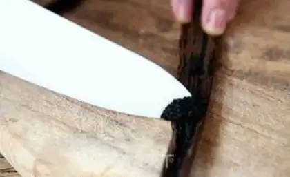 Make Homemade vanilla sugar step 1