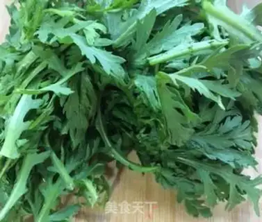 Make Garbage and twirl step 1