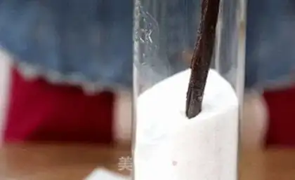 Make Homemade vanilla sugar step 4