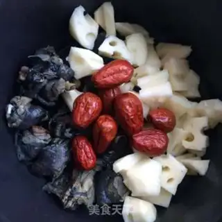 Make Lian rooster soup step 2
