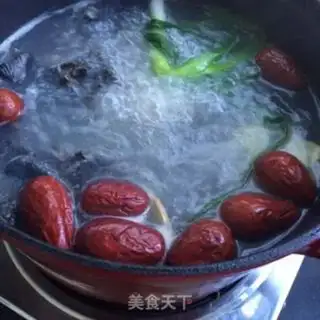 Make Lian rooster soup step 5