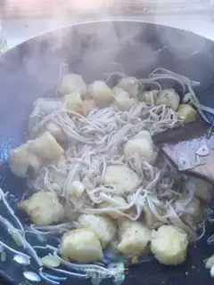 Make The golden mushroom burns Japanese tofu step 6