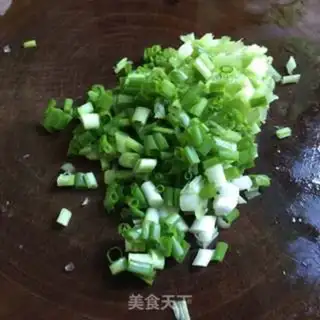 Make Autumn shrimp ham and rice step 1