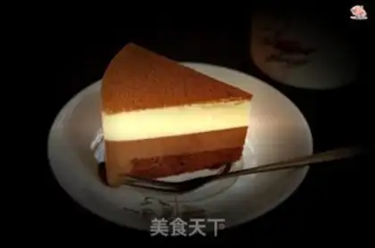 Make Black and white chocolate mousse cake step 14