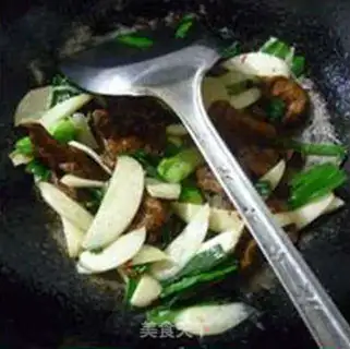 Make Garlic, white, tofu dry step 9