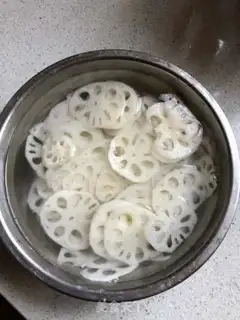 Make Sugar and vinegar step 1