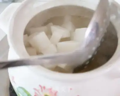 Make Cow radish soup step 9
