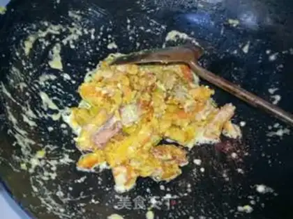 Make Spicy hot potato step 1