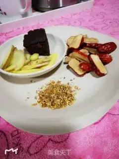 Make Cuihua ginger palm tea step 1