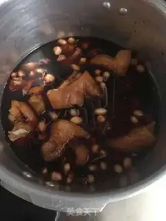 Make Peanut pig feet step 6