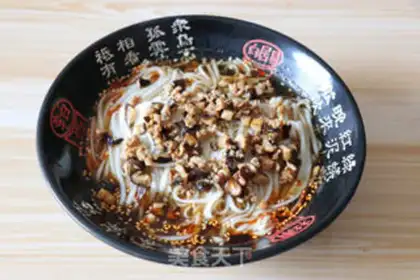Make Sour noodles for mushroom meat step 11
