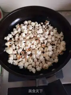 Make Caramel popcorn step 5
