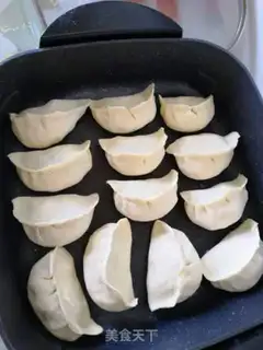 Make The groceries are clean and the dumplings are fine step 11