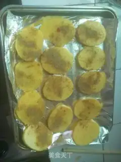 Make Cracked potato chips step 1