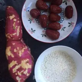 Make Potato rice congee step 0