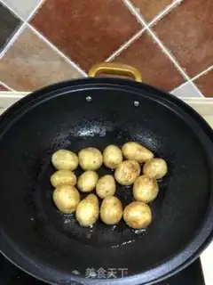 Make Spicy little potatoes step 2
