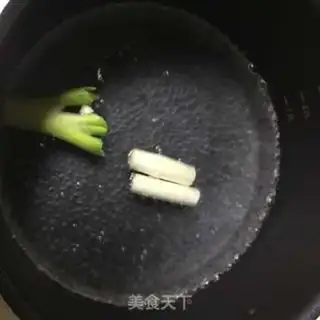 Make Hot chicken feet step 4