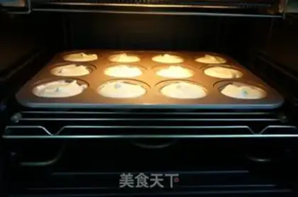 Make Chocolate sauce with chestnut cake step 9
