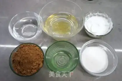 Make Chocolate sauce with chestnut cake step 11